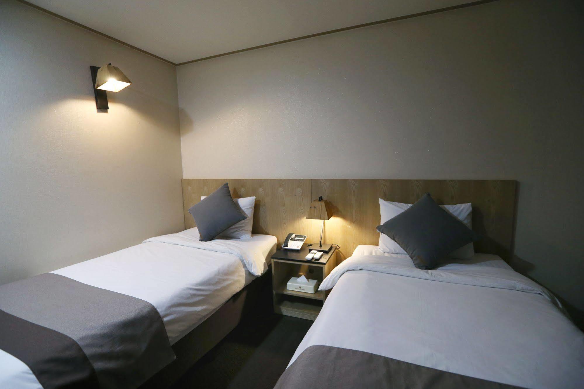 Golden City Hotel Dongdaemun Seoul Exterior foto